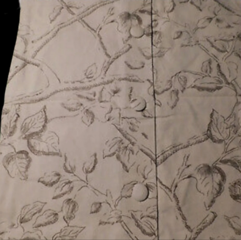 Set of 2 Pottery Barn Accents Embroidered Bird Decorative Pillow Covers.
